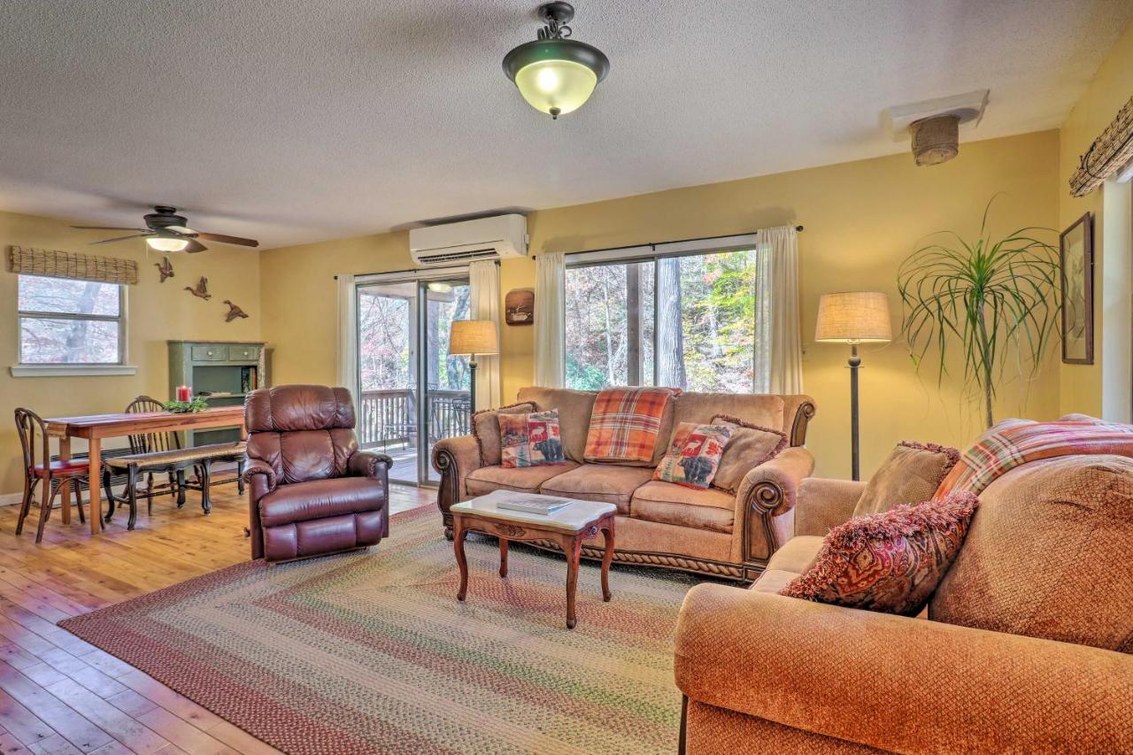 Creekside Retreat With Deck, 18 Miles To Wolf Ridge Villa Weaverville Ngoại thất bức ảnh
