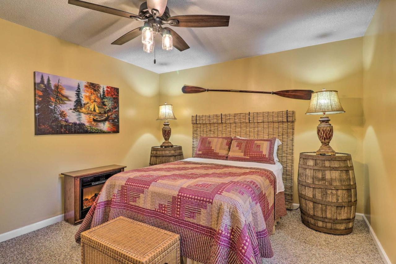 Creekside Retreat With Deck, 18 Miles To Wolf Ridge Villa Weaverville Ngoại thất bức ảnh