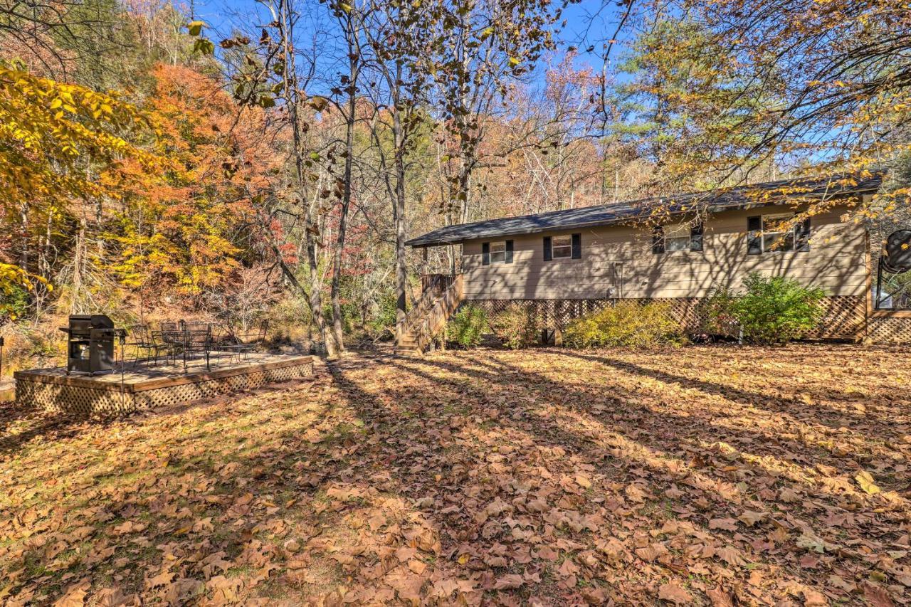 Creekside Retreat With Deck, 18 Miles To Wolf Ridge Villa Weaverville Ngoại thất bức ảnh